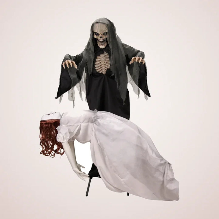 Harcourt 5.6-Foot Reaper